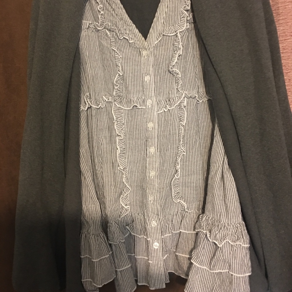 Jacket blouse with ruffle bottom